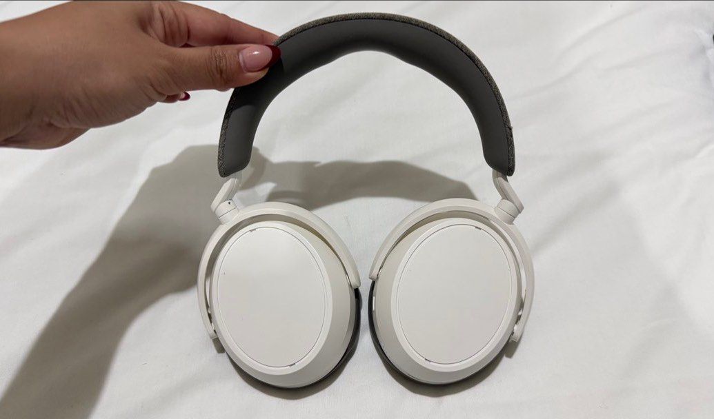Sennheiser Momentum 4 Headphones (Category: Headphones & Headsets) located in Manila. Submitted by dtkaye20 (Listing ID 1455625967, Image 2). Description: - Original Sennheiser Momentum 4 Headphones - Bought in Dubai for ₱20,000 - Still in flawless condition - Has a small tear on the fabric part but barely noticeable - Negotiable for sure buyer - Includes the original bag it came with + all wires.