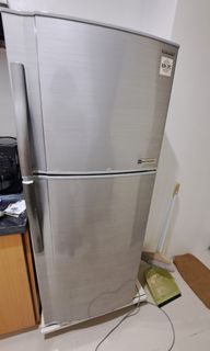 (Category: ) located in . Submitted by happy.hoarder (Listing ID 1455540655, Image 1). Description: .