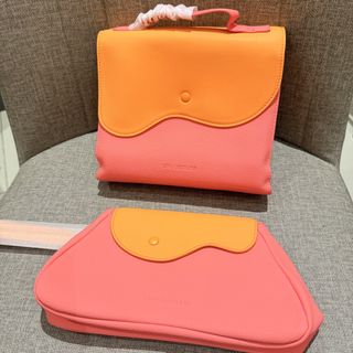 (Category: ) located in . Submitted by ilov3preloved (Listing ID 1455524630, Image 1). Description: .