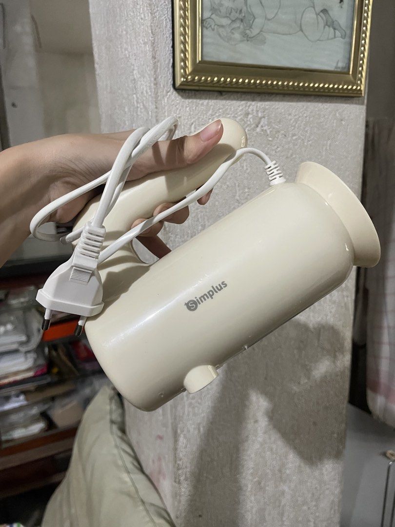 simplus handmixer (Category: Hand & Stand Mixers) located in Binmaley. Submitted by dreijohaus2026est (Listing ID 1455509223, Image 2). Description: .
