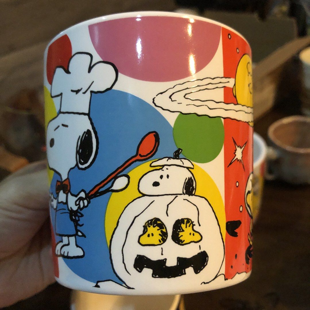 SNOOPY PEANUTS CERAMIC MUG - THICK & HEAVY (Category: Coffee & Tea Tableware) located in Quezon City. Submitted by kitsune.treasures (Listing ID 1455603556, Image 3). Description: New without box *First to pay policy! *1 day reservation only. Failure to pay on time, auto cancel. 📍Quezon City * MOD: J&T | Lalamove * MOP: GCASH | BPI 📦ON HAND AND READY TO SHIP! CONDITION: WHAT YOU SEE IS WHAT YOU GET. Dimensions: Kindly check the photos for the a