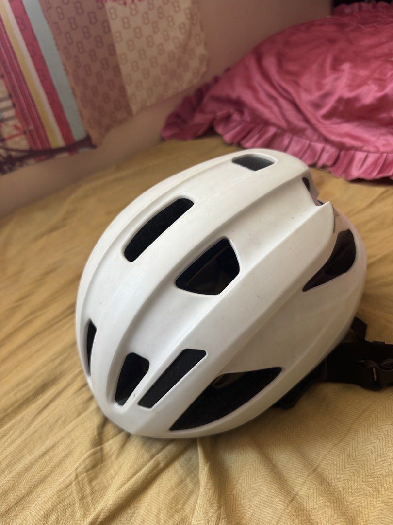 specialized align II mips (Category: Bicycles) located in Lipa City. Submitted by vincent070108 (Listing ID 1455522905, Image 3). Description: specialized align II mips no issue slight scratches lipa city location.