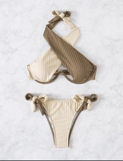 (Category: ) located in . Submitted by cozycreatesph (Listing ID 1455600538, Image 1). Description: .
