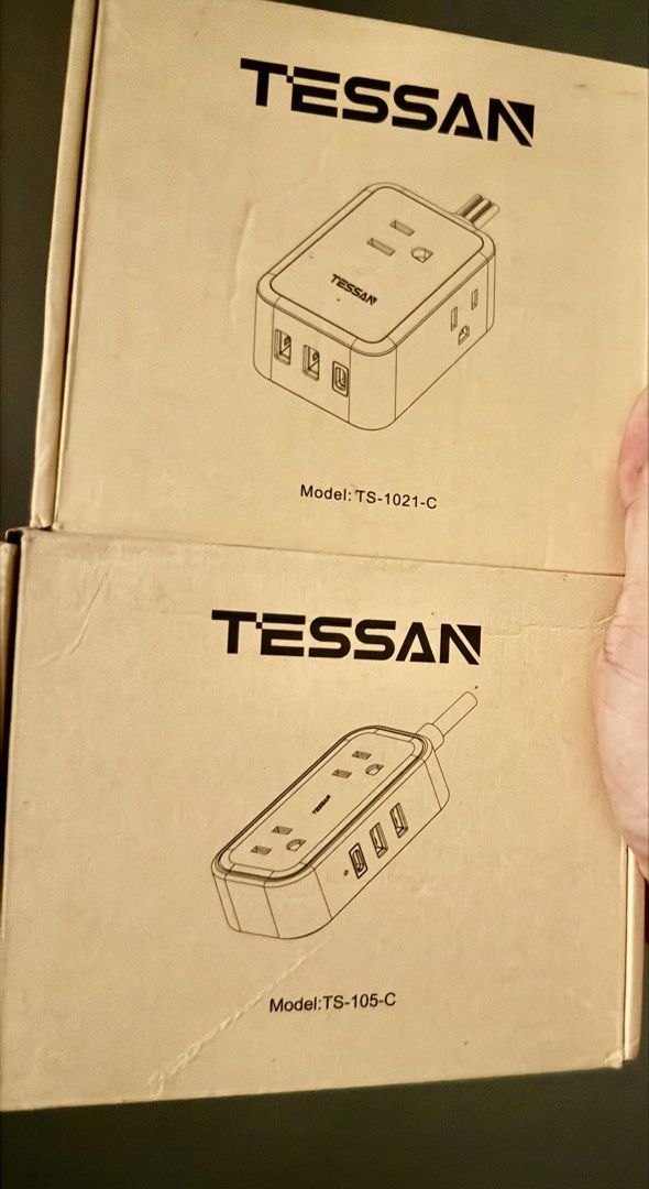 Tessan Slim Head Extension Chord with Surge Protector (Category: Electrical, Adaptors & Sockets) located in Makati City. Submitted by tototee (Listing ID 1455512761, Image 3). Description: Tessan Slim Head Extension Chord with Surge protection bnew makati with usb ports tupe c and Aa.