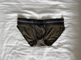（分類：）位於 。 由 under.brief 提交（商品編號 1455641794，圖片 1）。簡介： 。