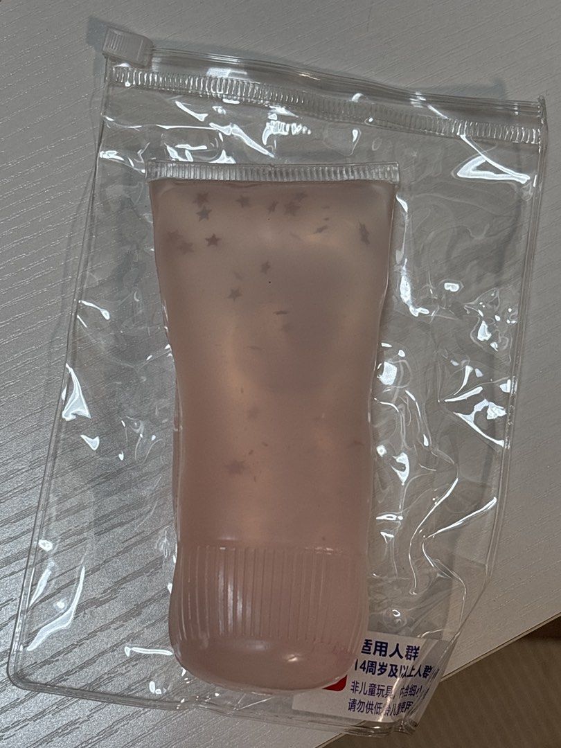 toothpaste squishy (Category: Interactive Toys) located in Singapore. Submitted by sh.lynnn_ (Listing ID 1455605864, Image 1). Description: barely played with too 🙂 trying to clear my squishy collection moldable and soft! some tiny air bubbles are present +$3 mailing buy with chiboki for $10.50!.