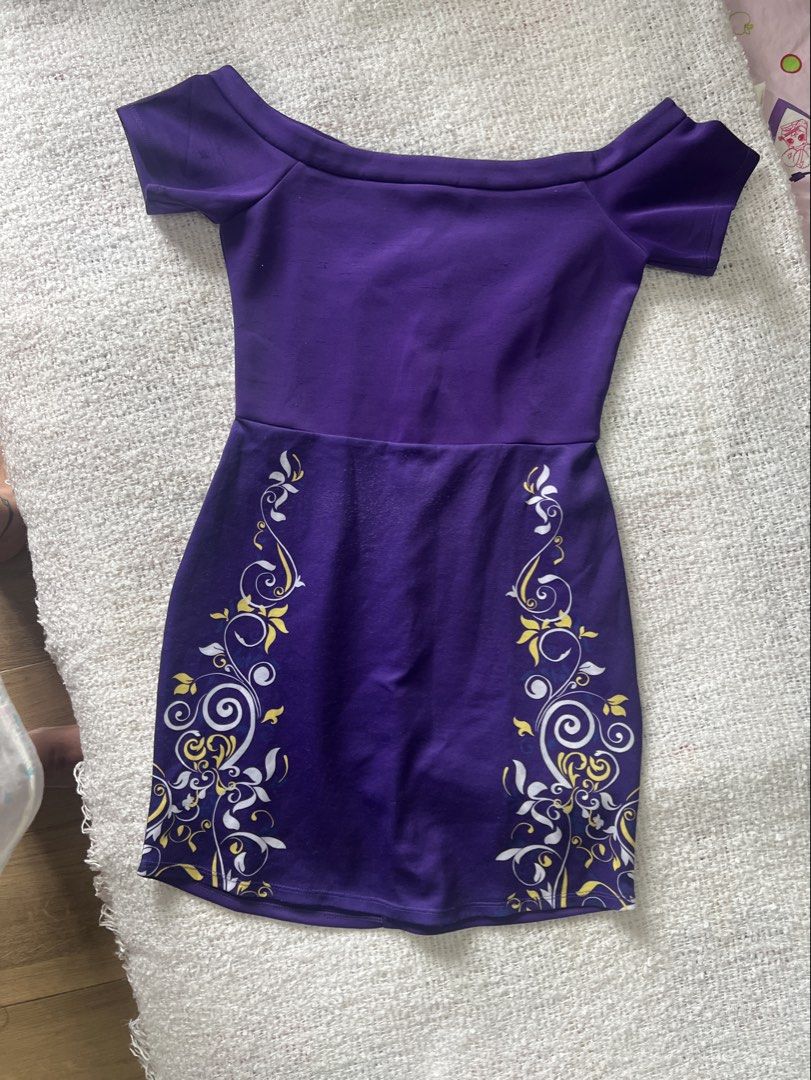 Unica hija (Category: Dresses) located in Quezon City. Submitted by mid20 (Listing ID 1455506928, Image 1). Description: Used only once sa wedding.