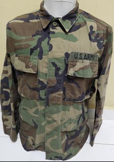 (Category: ) located in . Submitted by Myshop90 (Listing ID 1455641872, Image 1). Description: .