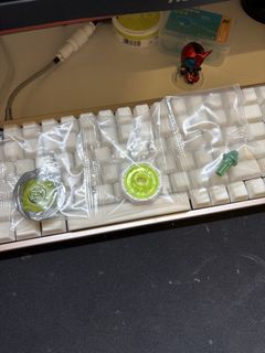 （分類：）位於 。 由 awinterkar 提交（商品編號 1455549452，圖片 1）。簡介： 。