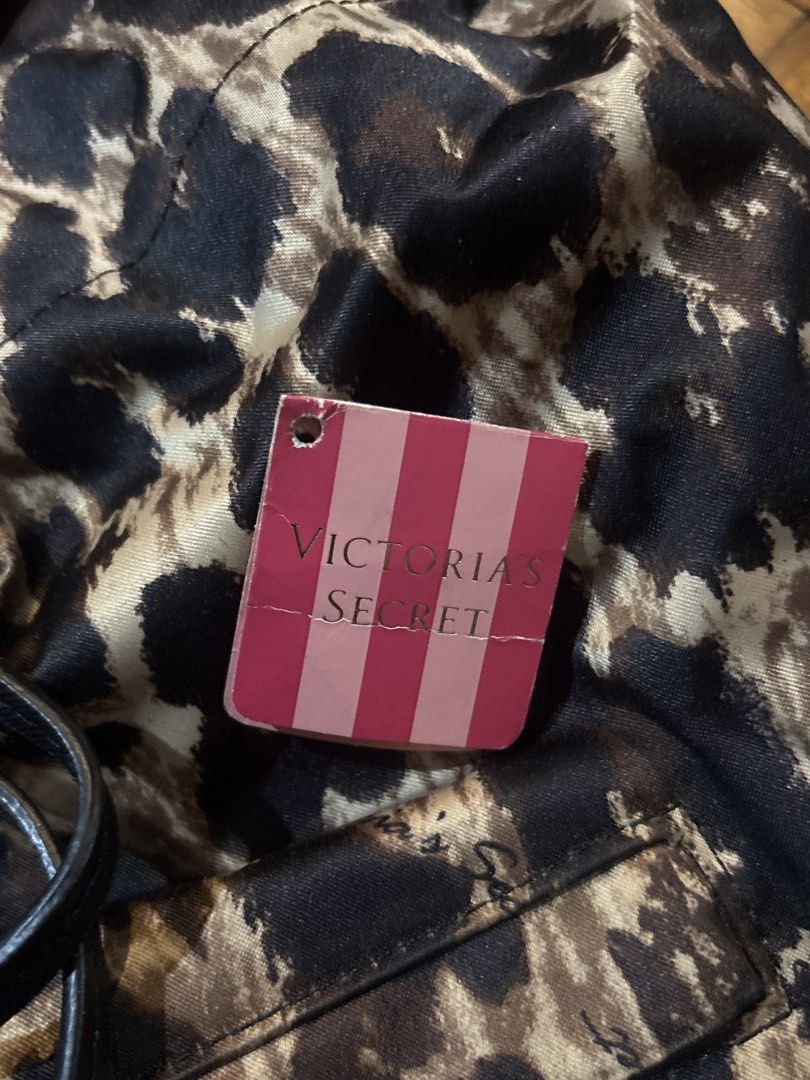 Victoria's Secret Leopard Print Mini Backpack (Category: Backpacks) located in Manila. Submitted by threadsnthings.co (Listing ID 1455639279, Image 3). Description: - Cute Victoria's Secret backpack - Fun all-over leopard print - Bright pink interior lining - Interior zippered pocket - Drawstring closure with flap top - Gold-tone hardware - Great for everyday use or a night out.