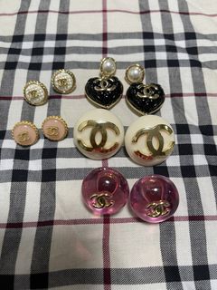 (Category: ) located in . Submitted by luckyjewel (Listing ID 1455599490, Image 1). Description: .