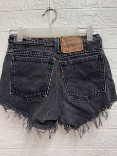 (Category: ) located in . Submitted by vintageclothes02 (Listing ID 1455580592, Image 1). Description: .
