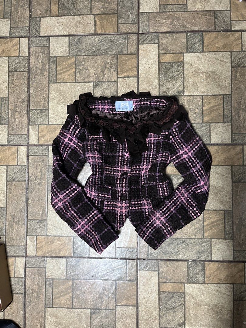 Winter Jacket Pink Black Gingham Y2K (Category: Coats, Jackets and Outerwear) located in Makati City. Submitted by riefiana (Listing ID 1455589056, Image 1). Description: STILL AVAILABLE UNLESS MARK AS SOLD Size: S-M Loc: Palanan Makati/Near Vito Cruz Lrt Mop: Gcash/Maribank.