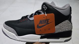 (Category: ) located in . Submitted by sneakerfive (Listing ID 1455606741, Image 1). Description: .