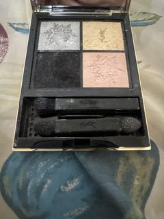 （分類：）位於 。 由 ststststst1122 提交（商品編號 1455557764，圖片 1）。簡介： 。