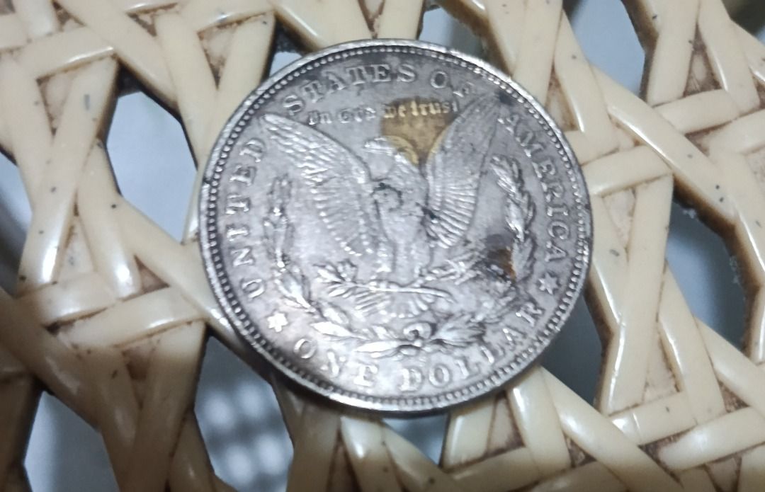 1881 Morgan Silver Dollar Coin S-mint mark (Category: Currency) located in Caloocan City. Submitted by jhaydenzy (Listing ID 1455818600, Image 2). Description: - Authentic 1881 Morgan Silver Dollar coin - Features Lady Liberty on the obverse (front) - Features an eagle on the reverse (back) - Made in the USA - Classic collectible for coin enthusiasts - Excellent addition to any collection.