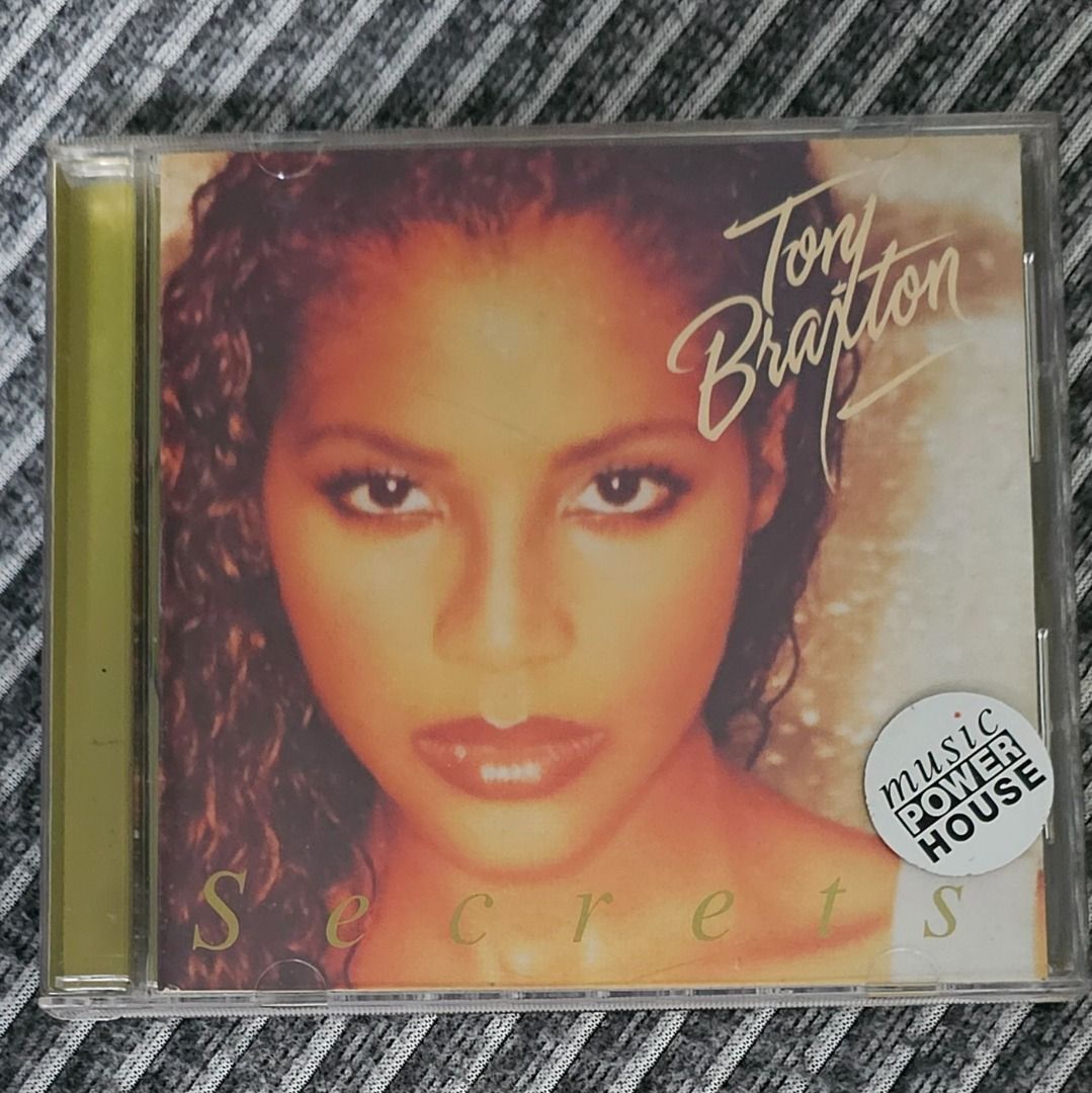 1 For 1🌟[CD Album] Toni Braxton – Secrets (1996) (Category: CDs & DVDs) located in Singapore. Submitted by strangecell (Listing ID 1455678985, Image 1). Description: Many more Various Genres: https://www.carousell.sg/p/1253907759 Electronic Dance, EDM, DJ Mix: https://carousell.com/p/1035784902 Easy Listening, Funk Soul, Lounge, Jazz, New Age, Chill-out: https://carousell.com/p/1028943398 ************************************** Self-collect at Ar