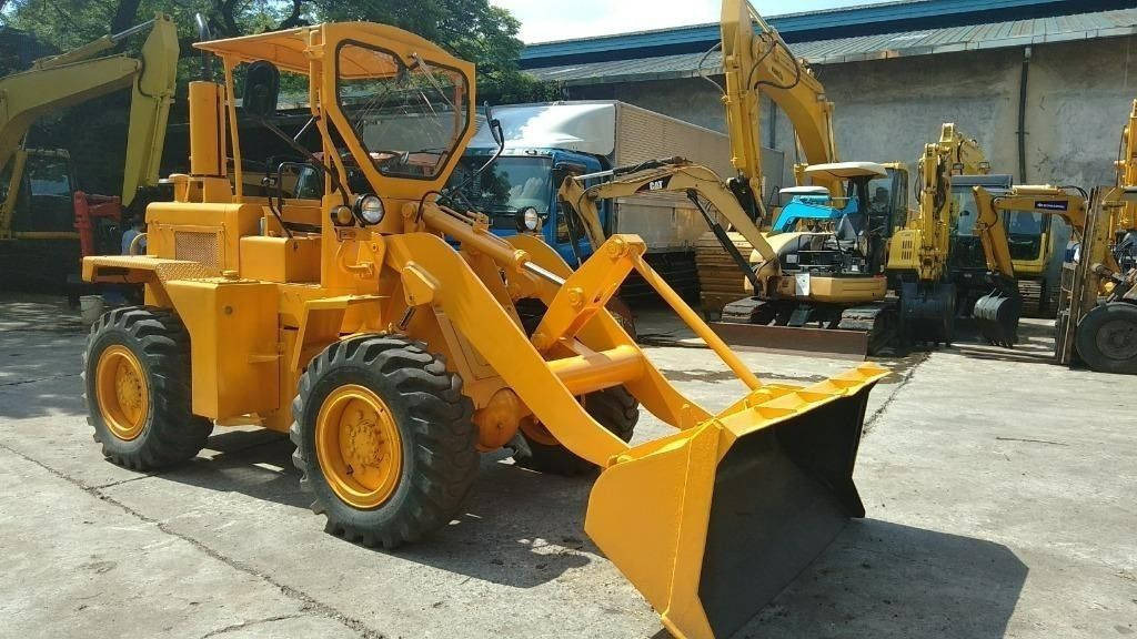 2022 Mitsui mini loader wheel Japan surplus (Category: Industrial Equipment) located in Quezon City. Submitted by original_japan.surplus (Listing ID 1455717050, Image 3). Description: Mini loader Brand Mitsui Model HL-707 Japan surplus bucket size .70 cubic meter Price ₱945K 0-9*1*7-5*5-0*0-5*0*5 0*9*3-3-8*1-2*0-0*9-0.