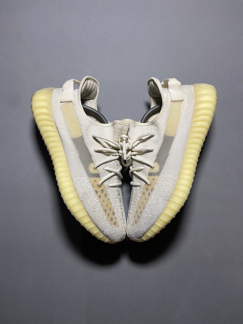Adidas Yeezy Boost 350 v2 (Category: Sneakers) located in Iligan City. Submitted by strideph (Listing ID 1455756089, Image 2). Description: Size: 11 US / 45 EUR / 29 CM Condition: Excellent 2499 only DM📩.