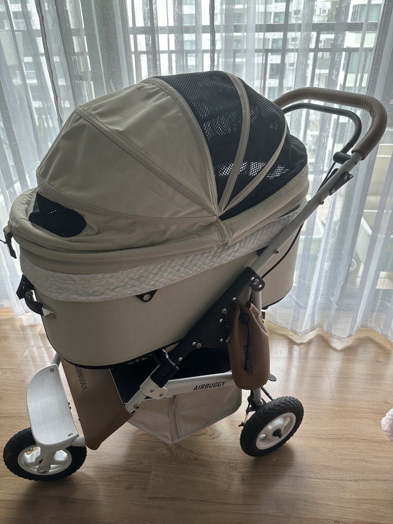 Airbuggy Pet Stroller for Dogs and Cats (Category: Homes & Other Pet Accessories) located in Manila. Submitted by fiercedeer-472a (Listing ID 1455706287, Image 3). Description: Ivory White, L Size, Excellent Condition 📍 Circuit Makati Selling my AirBuggy DOME3 pet stroller — a premium Japanese pet brand known for all-terrain wheels and superior comfort. This is the Ivory White colorway, size L, which is now discontinued and sold out — hard to fi