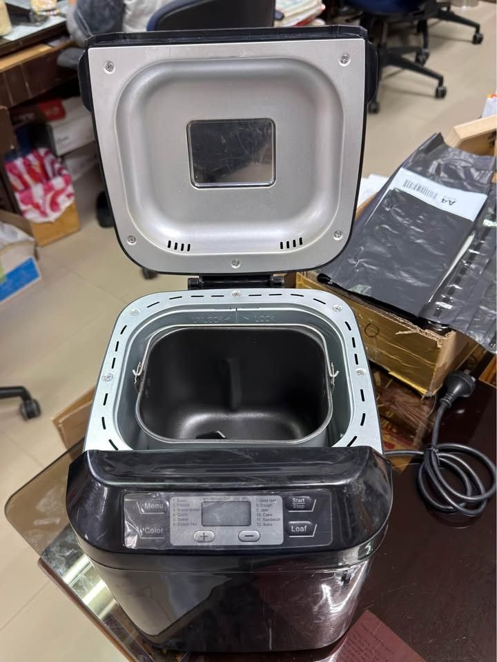 Anko Bread Maker BM1333 220v (Category: Breadmakers) located in Pasay City. Submitted by enrico_appliances (Listing ID 1455796550, Image 3). Description: - Anko Bread Maker Model BM1333 - Versatile settings: Basic, French, Whole Wheat, Quick, Sweet, Gluten-Free, Ultra-Fast, Dough, Jam, Cake, Sandwich, Bake - Adjustable loaf sizes: 680g or 800g - Power: 220-240V, 550W - Includes: Bread pan and kneading paddle Anko Bread Maker BM1333 Key Specificat