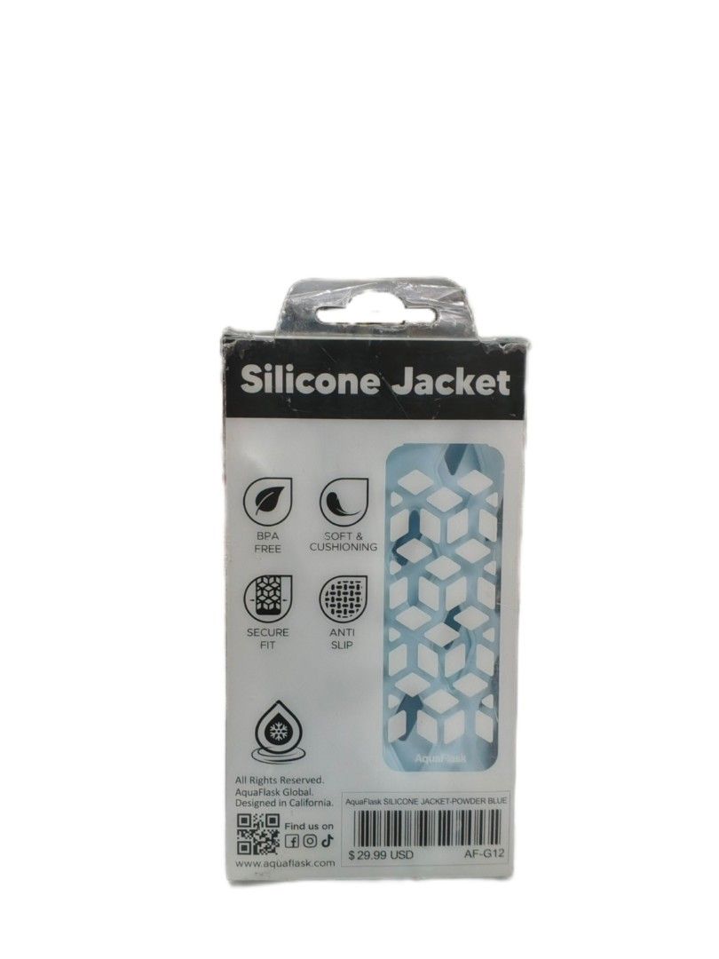AQUAFLASK 32oz Silicone Jacket powder blue (Category: Water Bottles & Tumblers) located in Quezon City. Submitted by jtlaconsumergoodstrading (Listing ID 1455796511, Image 3). Description: AQUAFLASK 32oz Silicone Jacket❤️ Color: Powder Blue 🩵 Designed: California ✓BPA Free ✓Soft & Cushioning ✓ Secure Fit ✓ Anti Slip Price:300.