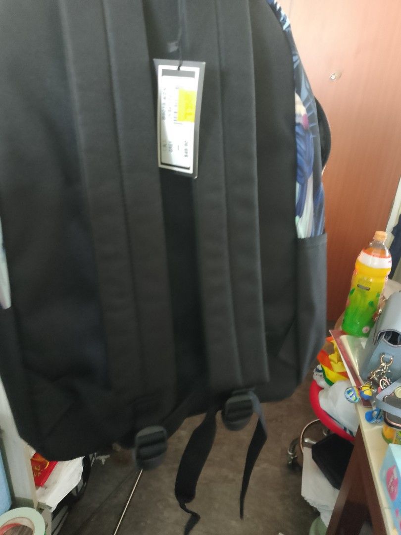 backpack (Category: Backpacks) located in Singapore. Submitted by kunafagirlparana (Listing ID 1455709439, Image 3). Description: - Brand: Pmoda Paolo - Condition: Brand new with tags - Design: Eye-catching tropical bird and leaf print - Features: Front zippd pocket, large front flap pocket, adjustable shoulder straps - Color: Multi-colored print with black accents - Ideal for: School, work, everyday carry I have 2 1 for $30 2 for $55 both are br
