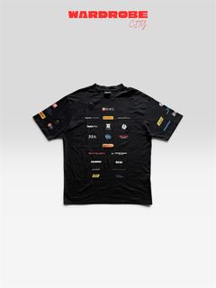 (Category: ) located in . Submitted by wardrobecity (Listing ID 1455731520, Image 1). Description: .