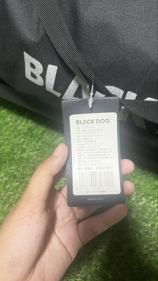 BLACK DOG STAR CHASE Cinema Automatic Tent (Category: Hiking & Camping) located in Pasig City. Submitted by vookay (Listing ID 1455751278, Image 2). Description: BRAND NEW BLACK DOG STAR CHASE Cinema Automatic Tent Price: 18k, nego for sure buyer SRP: 24k Unli check for sure buyer, Las Piñas loc - Configuration: 2 Bedrooms, 1 Living Area - Interior Space: 13m² - Special Feature: Black Vinyl Coating - Waterproof Index: PU8000 - Sun Protection: UPF