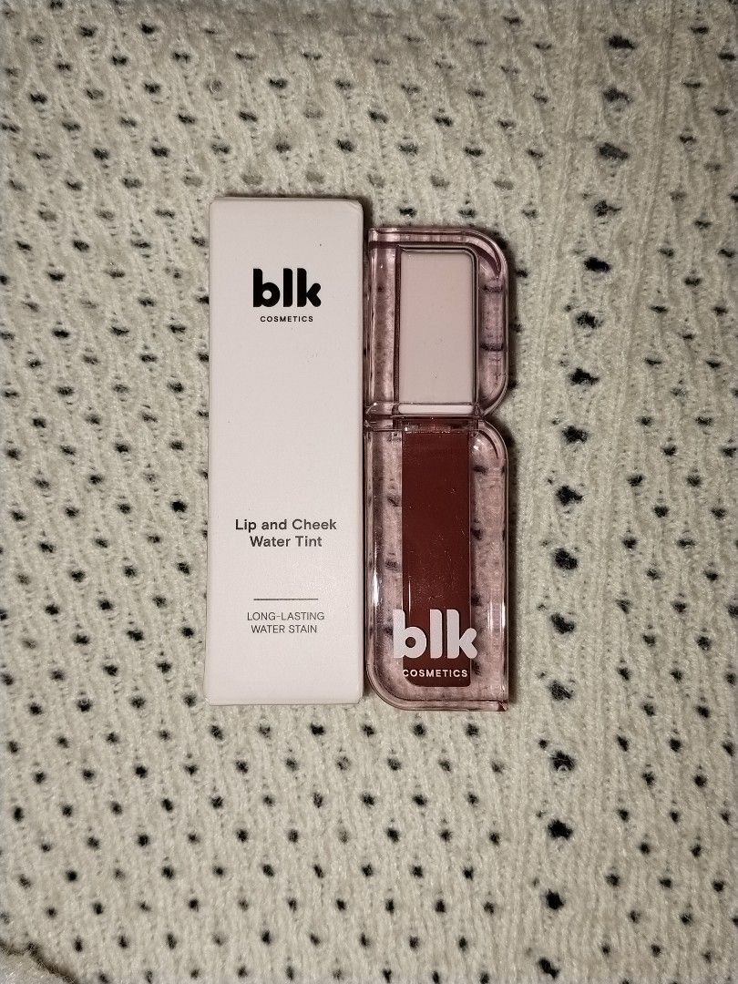 BLK LIP AND CHEEK TINT SHADE: PLUMP (Category: Makeup) located in Manila. Submitted by clique_glam (Listing ID 1455807900, Image 2). Description: BRANDNEW AND SEALED.