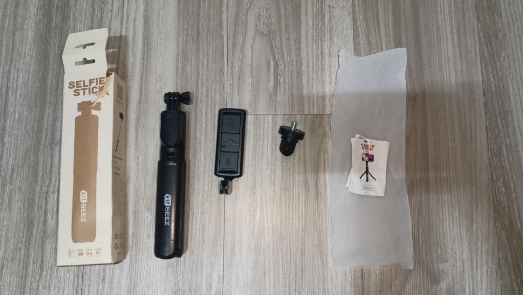 Bluetooth Selfie Stick Tripod (for camera/phone) (Category: Tripods & Monopods) located in Manila. Submitted by declutt3r_ (Listing ID 1455834631, Image 3). Description: bought on orange app (see last slide) - used once only - df/sf is c/o buyer - buy at your own risk rfs: declutter.