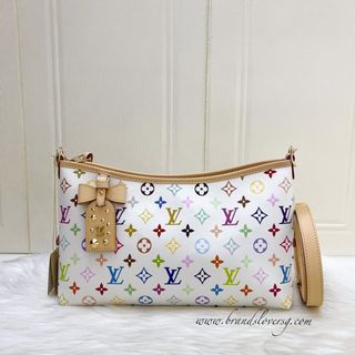 (Category: ) located in . Submitted by brands_lover (Listing ID 1438903360, Image 1). Description: .