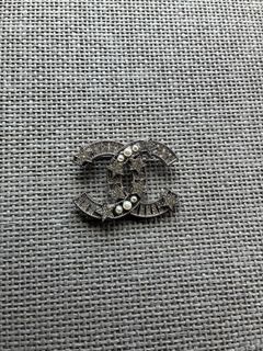 (Category: ) located in . Submitted by shopaholic-anonymous (Listing ID 1455725320, Image 1). Description: .