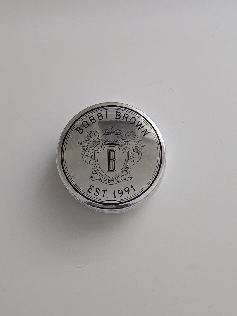 Bobbi Brown Lip Balm SPF 15 (Category: Makeup) located in Quezon City. Submitted by samcas (Listing ID 1455811514, Image 2). Description: Bobbi Brown SPF 15 Lip Balm in a silver tin. Peachy-nude shade, made in Canada. 5 oz/15g. Perfect for daily moisture and sun protection..