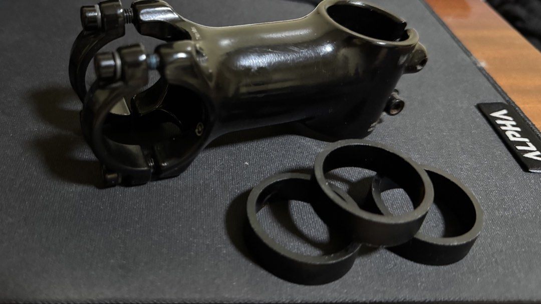 Bontrager Stem (Category: Bicycles) located in Tarlac. Submitted by cd.whyt (Listing ID 1455801766, Image 1). Description: Bontrager Alloy Stem from Trek Marlin 5 condition: slightly mint, no scratches still glossy black, slight corrosion on the bolts Specs: 7° positive or negative 80mm length handle bar compatibility - 31.8mm/mtb .