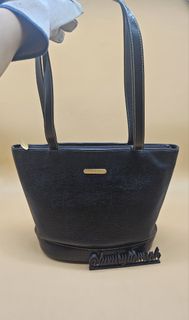 (Category: ) located in . Submitted by luxuryitems_ph (Listing ID 1455811533, Image 1). Description: .