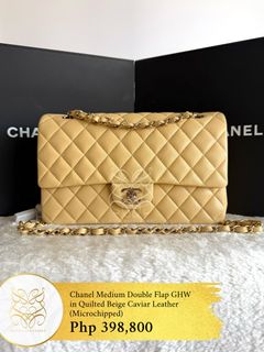 (Category: ) located in . Submitted by belles_lux_closet (Listing ID 1455767111, Image 1). Description: .
