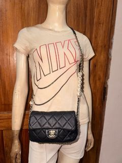 (Category: ) located in . Submitted by lilowearph (Listing ID 1455761416, Image 1). Description: .