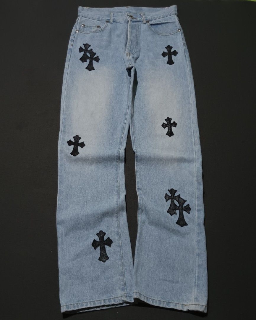 Chrome 🖤 x Levi's button fly denim pants (Category: Jeans) located in Manila. Submitted by eyldrn (Listing ID 1455730111, Image 1). Description: Ch x Levi's (OFF) ₱899 Dimes W-30-31 L-43 T-10.5 H-8 Condition 9.5/10 Color rate 10/10 issue: nasa last pic 2 slides,.