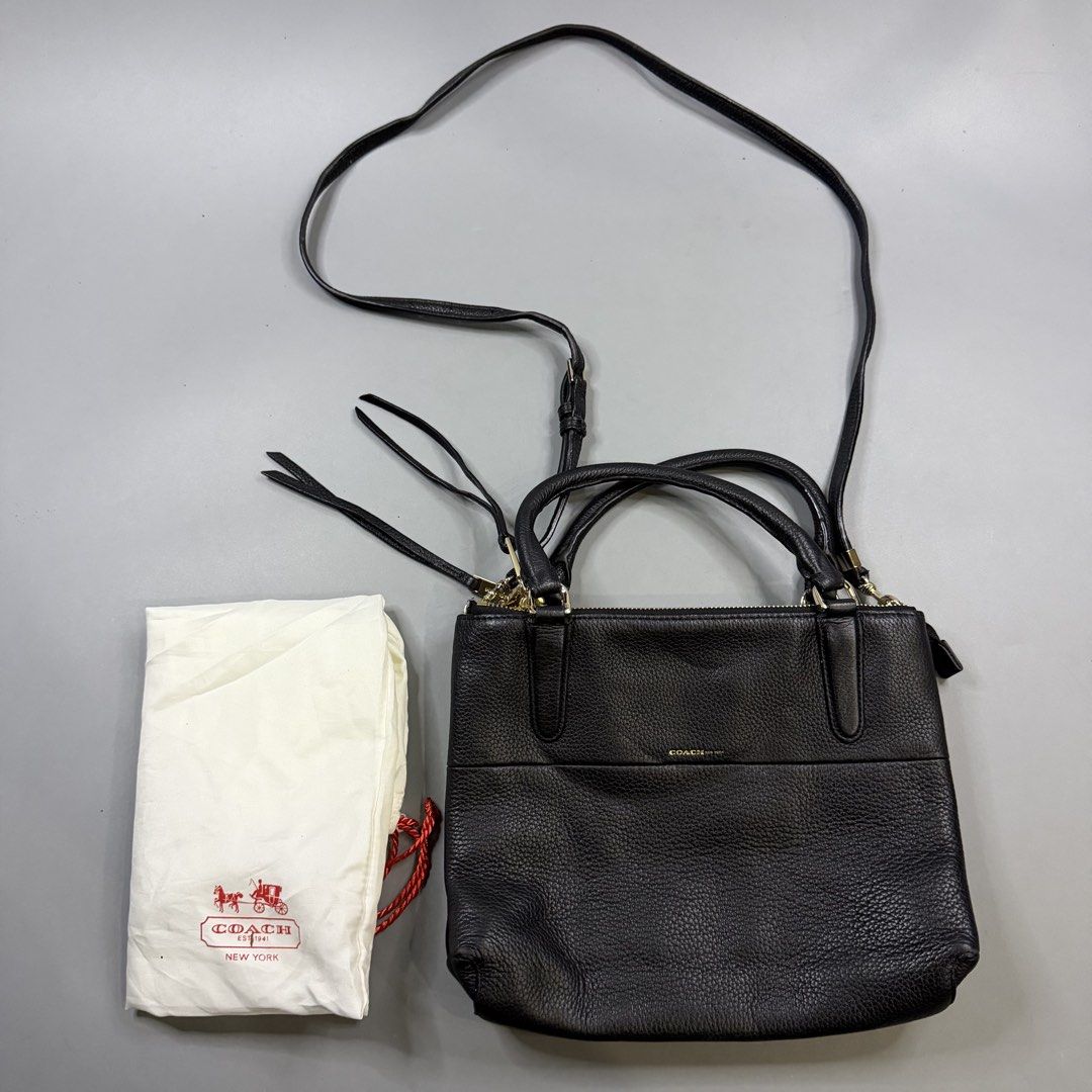 Coach - Borough Leather Small 2-Way Crossbody (Category: Cross-body Bags) located in Paranaque City. Submitted by millennial_goodz (Listing ID 1455808997, Image 1). Description: WTS Coach - Borough Leather Small 2-Way Crossbody Small size With coach dustbag Authentic P2,499 only DM.
