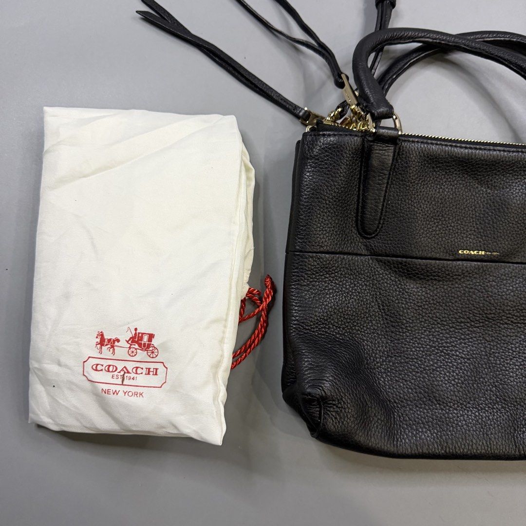 Coach - Borough Leather Small 2-Way Crossbody (Category: Cross-body Bags) located in Paranaque City. Submitted by millennial_goodz (Listing ID 1455808997, Image 3). Description: WTS Coach - Borough Leather Small 2-Way Crossbody Small size With coach dustbag Authentic P2,499 only DM.