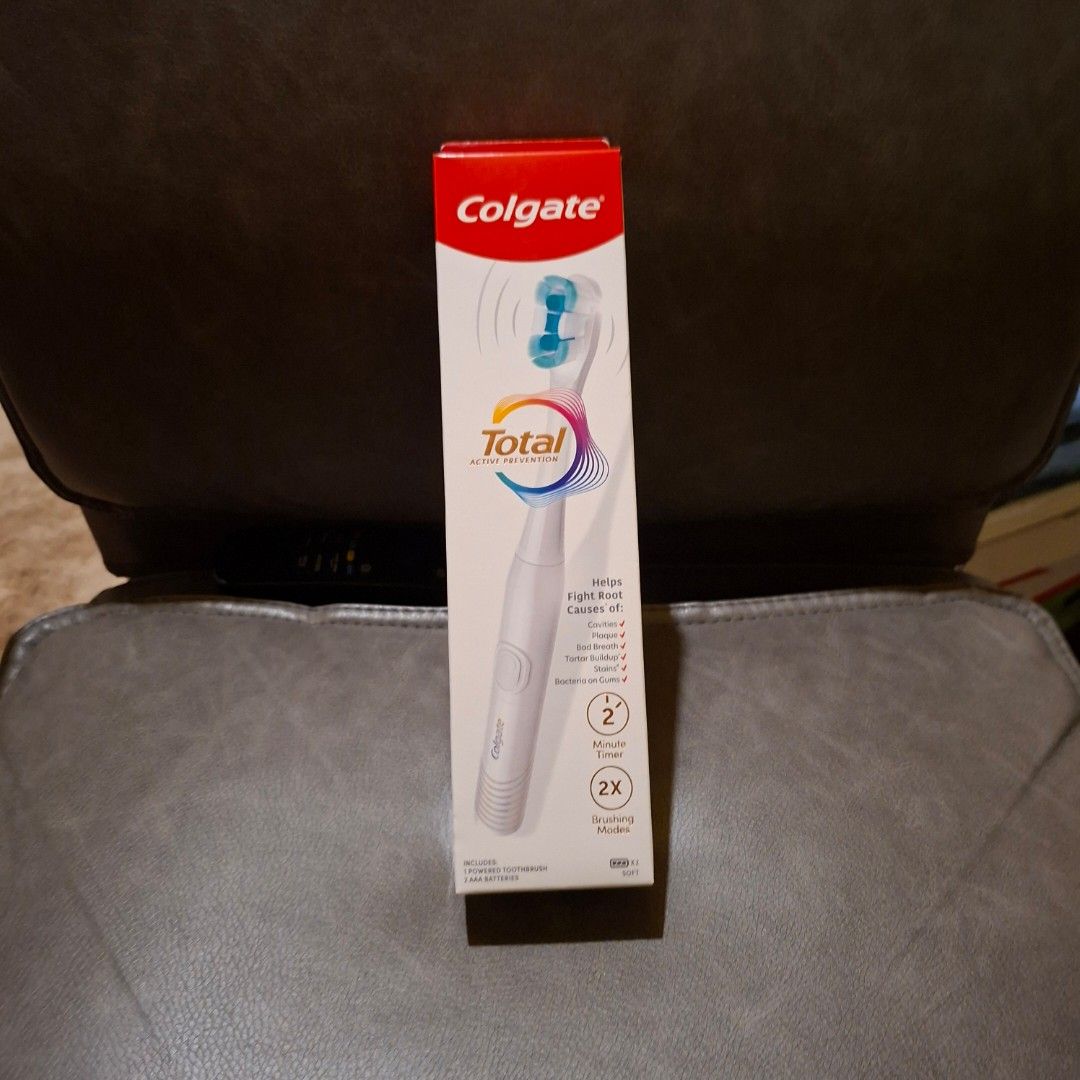 Colgate electric toothbrush (Category: Oral Care) located in Pasig City. Submitted by fasttech01 (Listing ID 1455795831, Image 2). Description: .