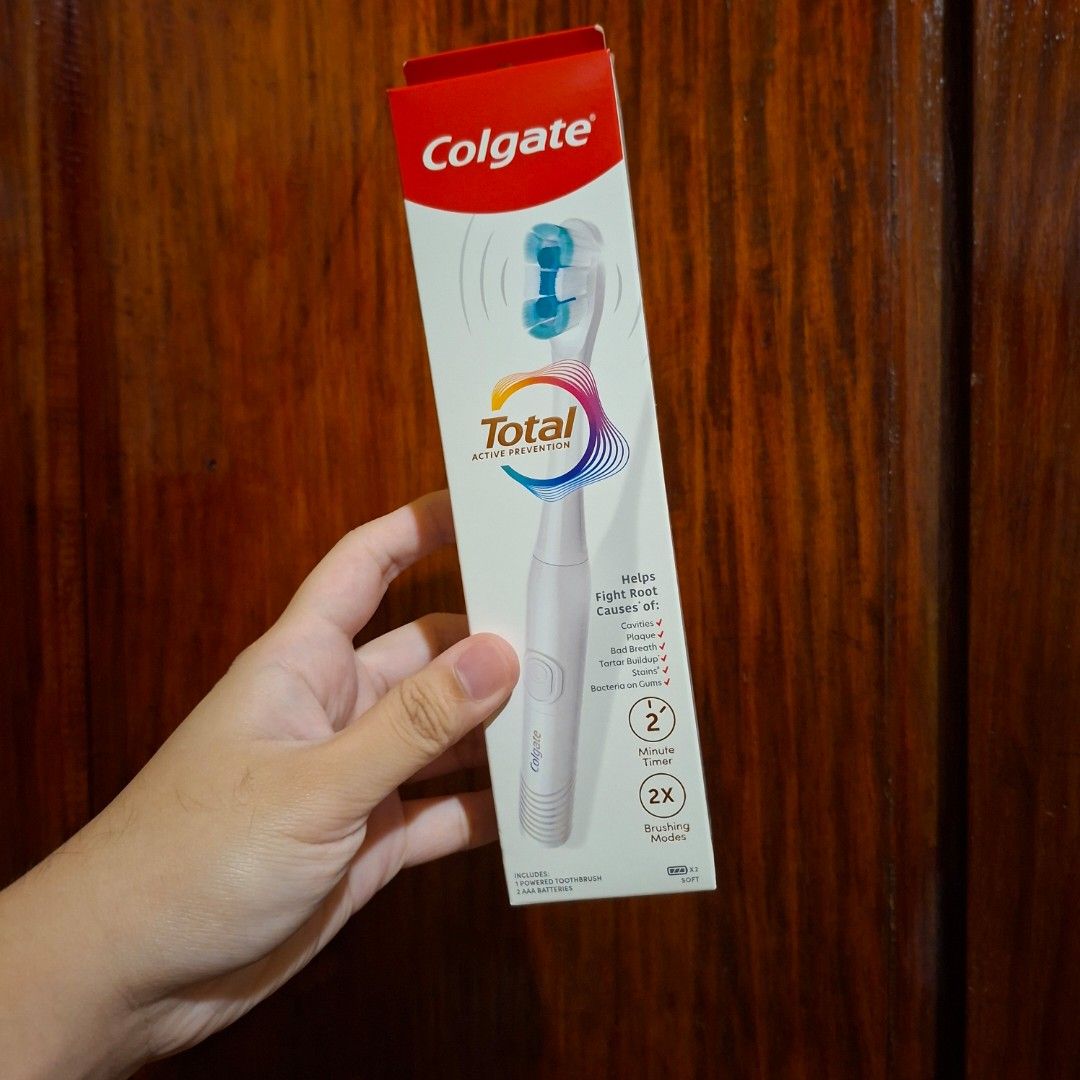 Colgate Total Active Electric Toothbrush (Category: Oral Care) located in Pasig City. Submitted by mr.bargaindeal (Listing ID 1455793070, Image 3). Description: - Colgate Total Active electric toothbrush - Fights root causes of cavities - Features 2 brushing modes - Built-in 2-minute timer - Includes 1 AA battery - Ideal for daily oral care - Experience a cleaner feel.
