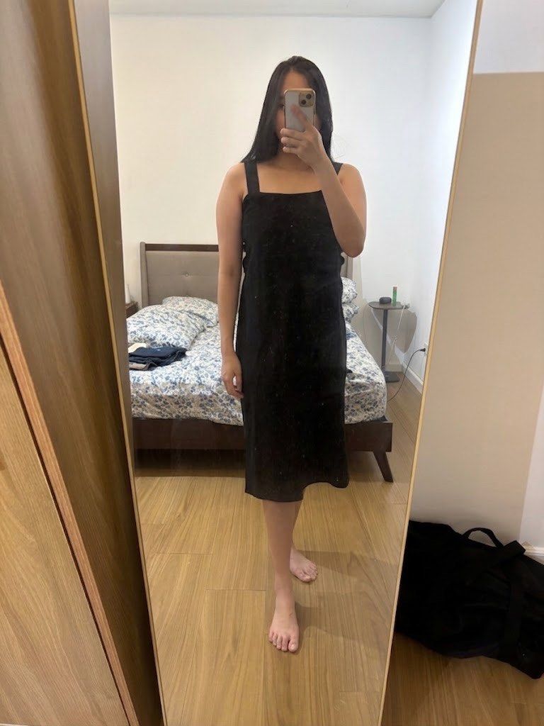 COS Dress (Category: Dresses) located in Manila. Submitted by fashionlover001 (Listing ID 1455848751, Image 3). Description: Bought this when I was pregnant XS on tag but can fit up to medium.