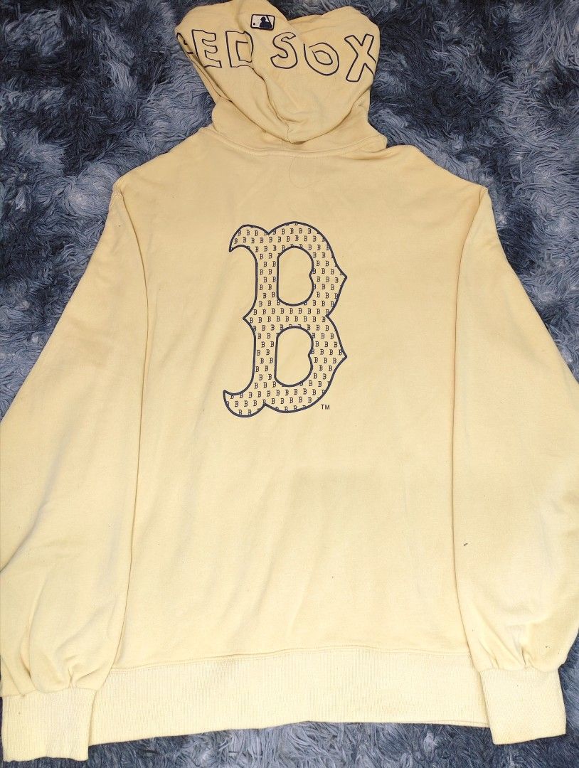 Cream /Beige Boston MLB Hoodie (Category: Coats, Jackets and Outerwear) located in Quezon City. Submitted by str4ngeeeer (Listing ID 1455806681, Image 2). Description: MLB Hoodie🔥 100% Legit MLB Complete tags Size: XL on tag Color: Cream / Beige Color rate : 10/10 Good as new condition Clean embroidery/details No issue no major flaws, very well-kept Selling Price: ₱1,500.