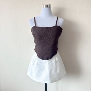 (Category: ) located in . Submitted by rosywardrobe (Listing ID 1455751964, Image 1). Description: .