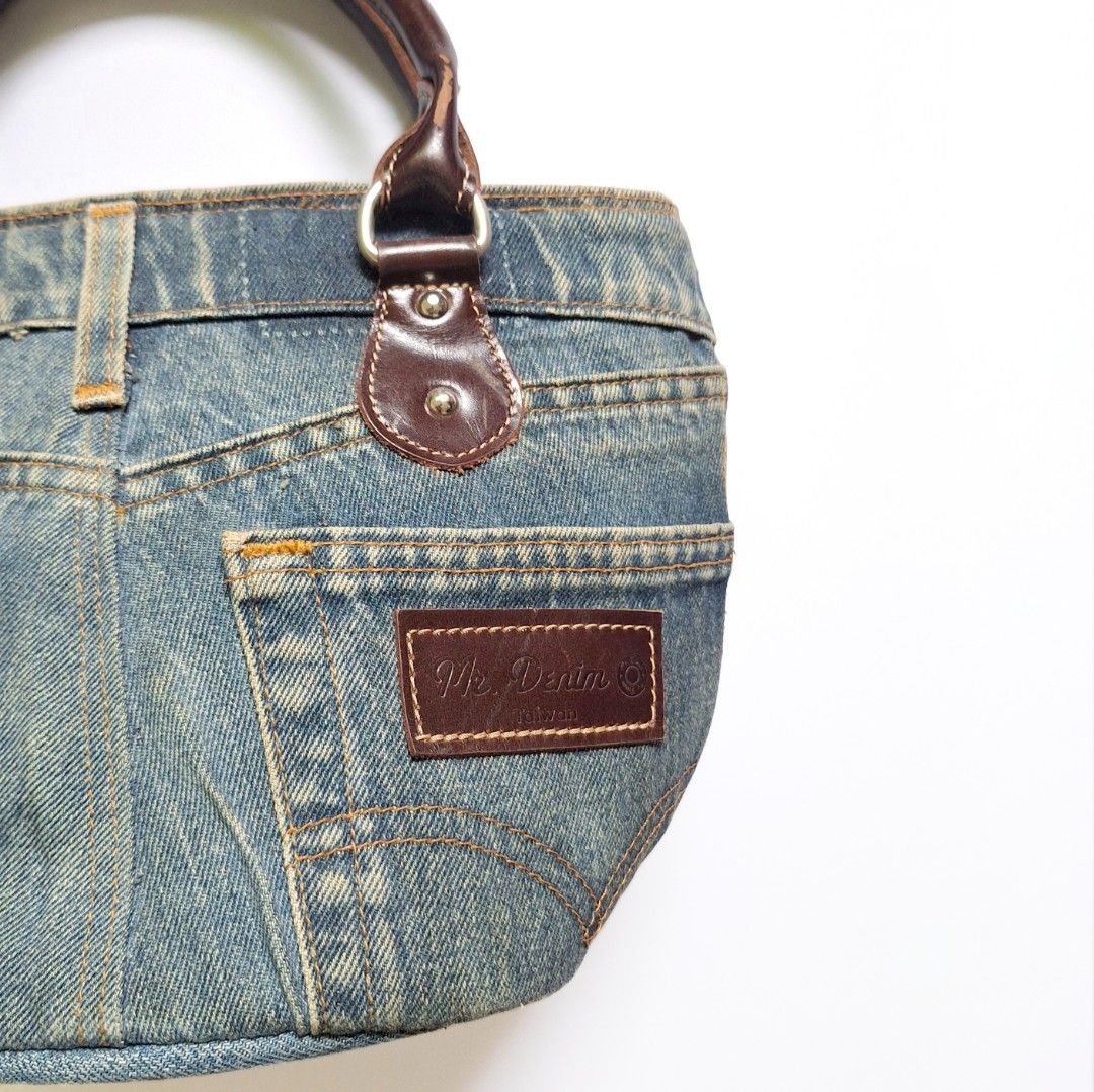 Denim Jean Hand Bag Dark Brown Leather Handle (Category: Shoulder Bags) located in Tarlac. Submitted by cheesecaakee (Listing ID 1455769060, Image 3). Description: price + sf mop: Gcash | MariBank mod: J&T.