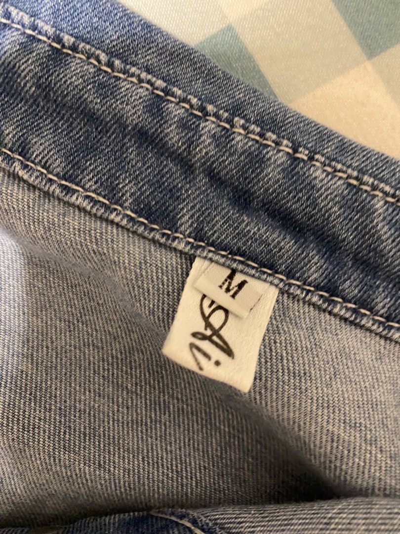 Denim set (Category: Sets or Coordinates) located in Cabanatuan. Submitted by ashramtobi29604 (Listing ID 1455689632, Image 3). Description: BKk purchased Boxer polo and collutes uniqlo look 3x usewill fit med to large frames No flaws Color 9/10 lp posted na po Plus sf.