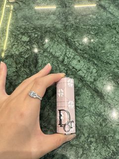 （分類：）位於 。 由 ysllovesell 提交（商品編號 1455690289，圖片 1）。簡介： 。