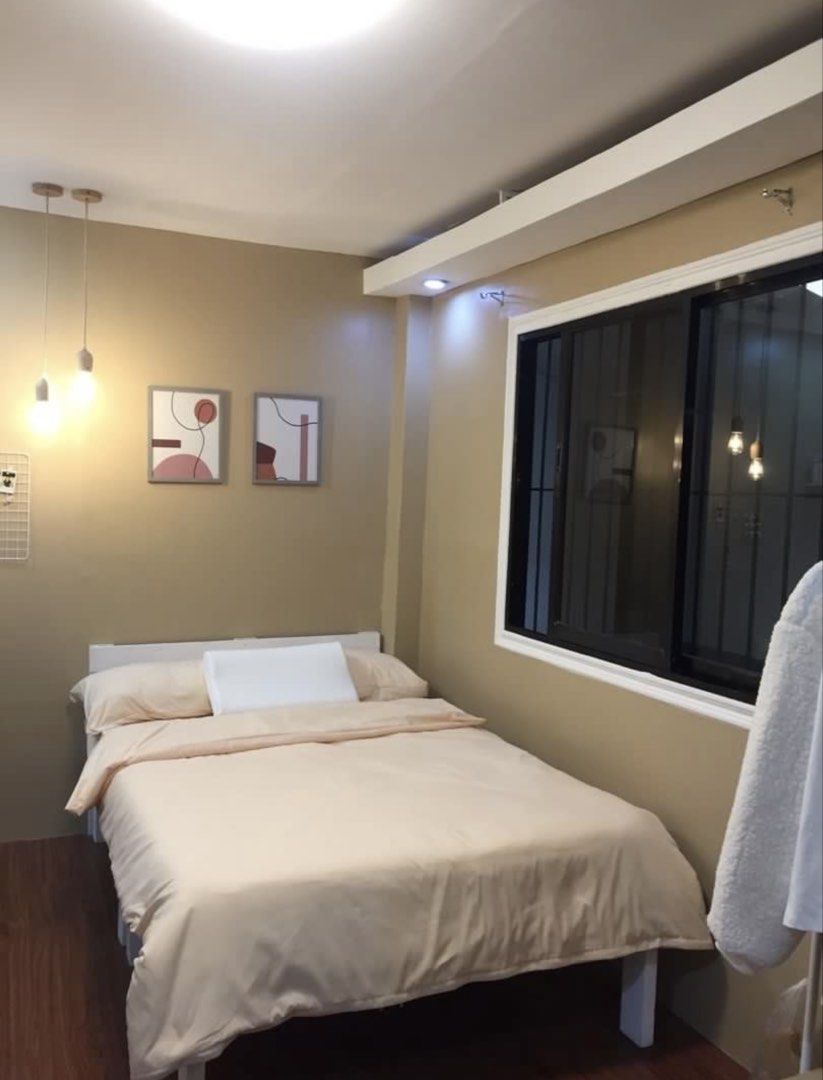 Double Size Wooden Bed Frame (White, Palochina) (Category: Bed Frames & Mattresses) located in Quezon City. Submitted by shironoda (Listing ID 1455844164, Image 3). Description: RUSH SALE! USED: White palochina double-sized bedframe only 48”x75” For pickup/delivery from Talipapa, Quezon City.